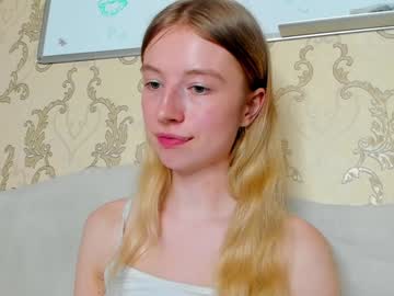 Minidiva_ January 04, 2025 Chaturbate stream image