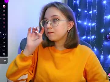 Cutie_Vikkie January 04, 2025 Chaturbate stream image