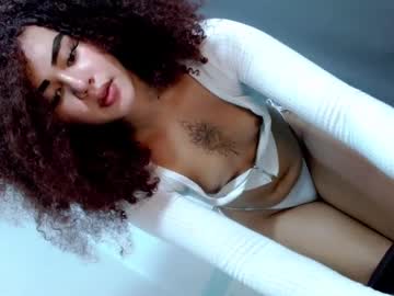 Its_Me_Bell January 04, 2025 Chaturbate stream image