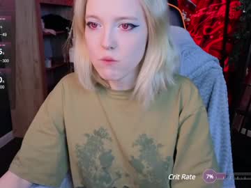 Crackling_Tati January 04, 2025 Chaturbate stream image