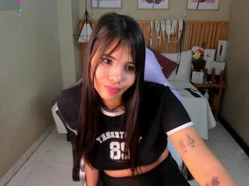 Emily_Beltonn January 04, 2025 Chaturbate stream image