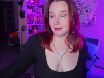 Gitera_ January 04, 2025 Chaturbate stream image