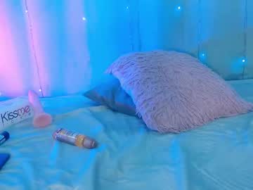 Nemesis_Golden January 04, 2025 Chaturbate stream image