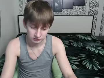 Oscar_Bell January 04, 2025 Chaturbate stream image