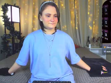 Skylerraynee January 04, 2025 Chaturbate stream image