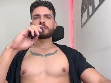 Maxtowers January 05, 2025 Chaturbate stream image