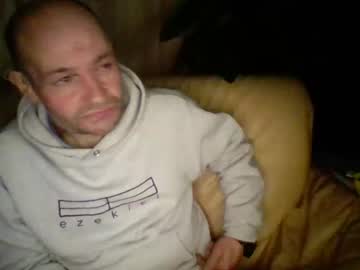 Meloveu3301 January 05, 2025 Chaturbate stream image