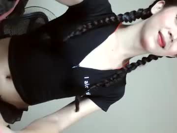 Yourbabyriana stream photo from January 05, 2025