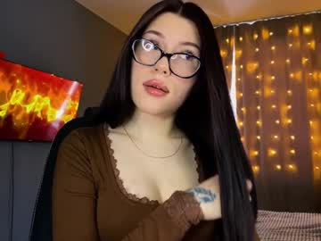 Alicecrimy stream photo from January 05, 2025