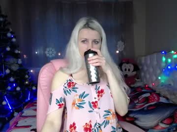 Lorariser January 05, 2025 Chaturbate stream image