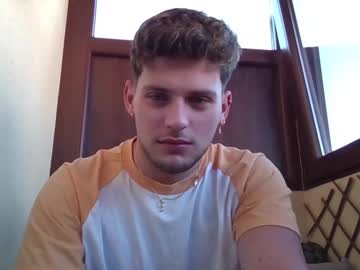 Roberto_Twink1 January 05, 2025 Chaturbate stream image