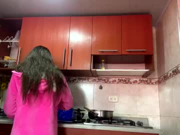 Mariel_Sins21 January 05, 2025 Chaturbate stream image