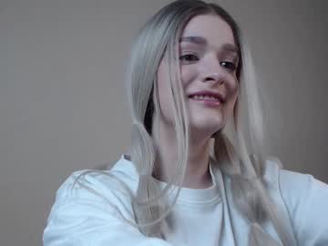 Emmy_Antoinette January 05, 2025 Chaturbate stream image