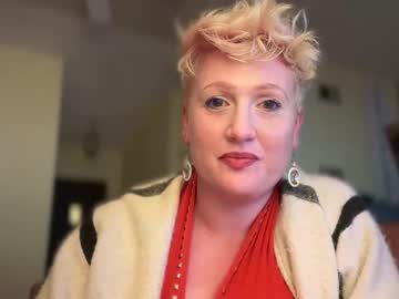 Newkitttyplayground January 05, 2025 Chaturbate stream image