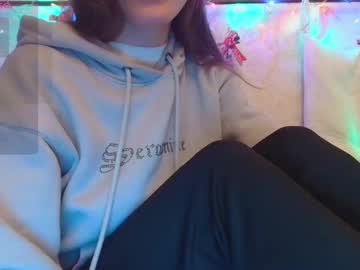 Alicewoolfy January 05, 2025 Chaturbate stream image