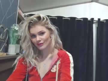 Enchanting_English_Evelyn January 05, 2025 Chaturbate stream image