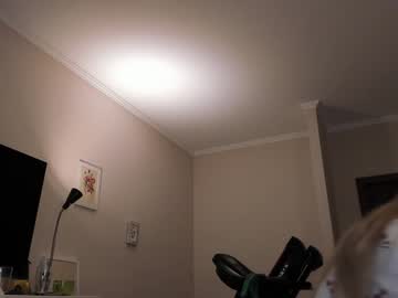 Magic_Couple13 January 06, 2025 Chaturbate stream image