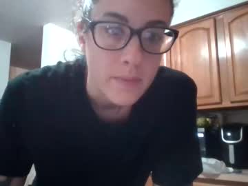 Essentialexibaby January 06, 2025 Chaturbate stream image