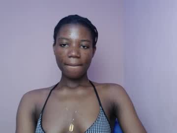 Urflirtycandi stream photo from January 06, 2025