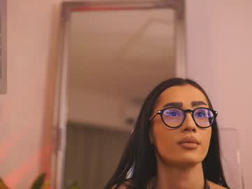 Cloeobril January 07, 2025 Chaturbate stream image