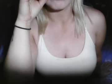 Icykittiesbitch95 January 07, 2025 Chaturbate stream image