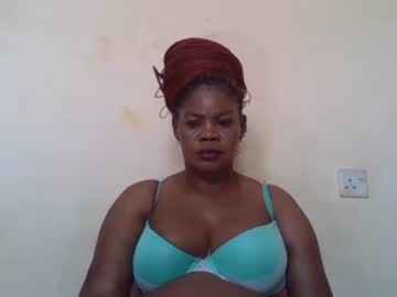 Sexydove2 stream photo from January 07, 2025