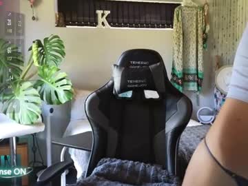 Deliciousmonster30 January 07, 2025 Chaturbate stream image