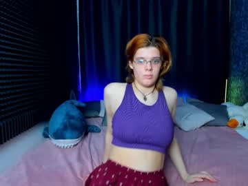 Kiki_Krash January 07, 2025 Chaturbate stream image
