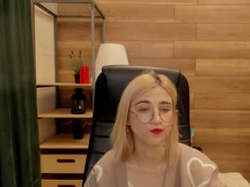 Moon13152 January 07, 2025 Chaturbate stream image