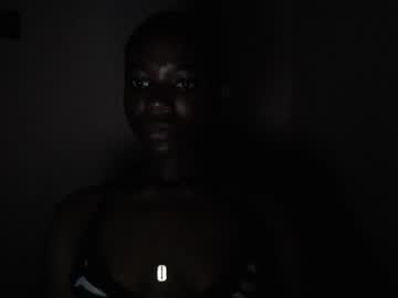 Urflirtycandi stream photo from January 07, 2025