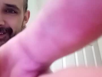 Alexloveentrepierna21 January 08, 2025 Chaturbate stream image