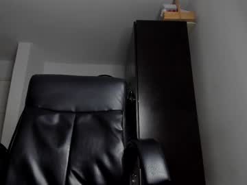 Antonini_19 January 08, 2025 Chaturbate stream image