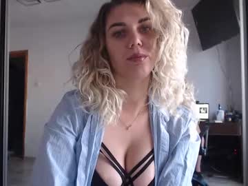 Karolina_Xx January 08, 2025 Chaturbate stream image