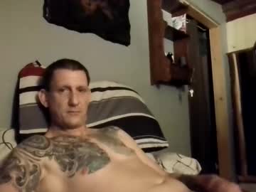 Fluffypuffers2420 January 08, 2025 Chaturbate stream image