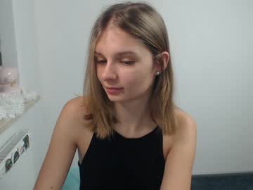 Vivien_Slender January 08, 2025 Chaturbate stream image