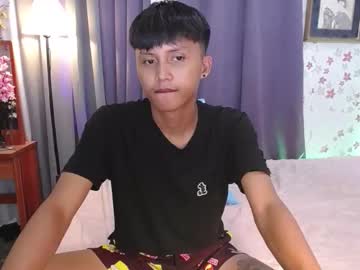 Asiansmokeyxx January 08, 2025 Chaturbate stream image