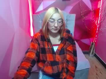 Perla_Red January 08, 2025 Chaturbate stream image