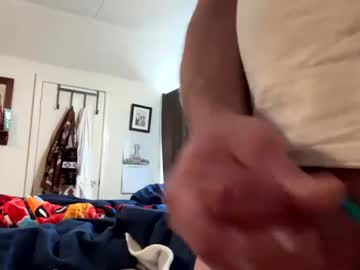 Droppingloads82 January 08, 2025 Chaturbate stream image