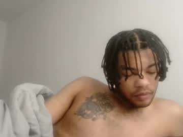 Daddymoffasalightskin stream photo from January 08, 2025