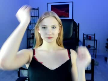 Jennifer_And_Ellis January 08, 2025 Chaturbate stream image