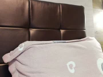 Jewel120255 January 09, 2025 Chaturbate stream image