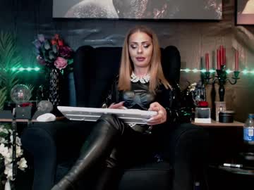 Dominatrixeve January 09, 2025 Chaturbate stream image