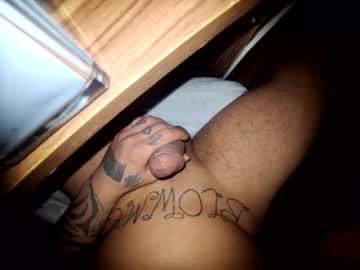 Johnlong25cm January 09, 2025 Chaturbate stream image