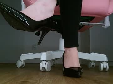 Yourfeetartist January 10, 2025 Chaturbate stream image