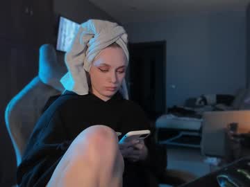 Chloegins January 10, 2025 Chaturbate stream image