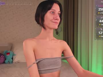 Dreamy_Kira January 10, 2025 Chaturbate stream image
