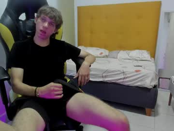 Ares_Wood1 January 10, 2025 Chaturbate stream image