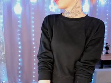 Loriblues January 10, 2025 Chaturbate stream image