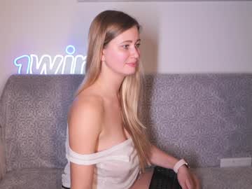 Stella_And_Stephan January 11, 2025 Chaturbate stream image