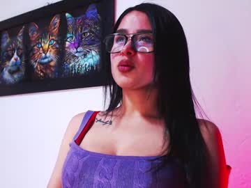 Esenciaexotica17 stream photo from January 12, 2025